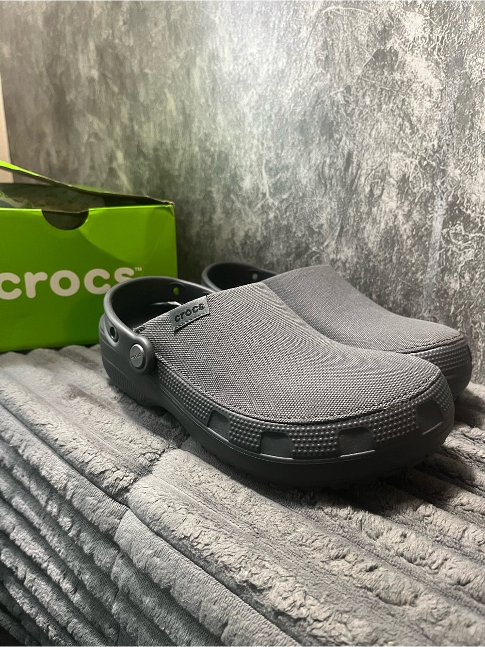CROCS Men's Classic Canvas Clog - Dark Gray
